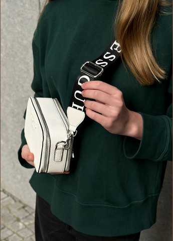 Жіноча прямокутна сумка Guess 23705 крос-боді біла No Brand (295263007)