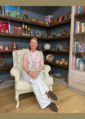 Жилетка с вышивкой на завязках "Букет" ESQ (347163969)