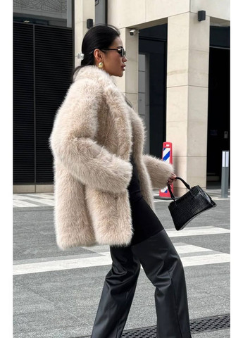 Шуба жіноча стильна Style Point (370897184)