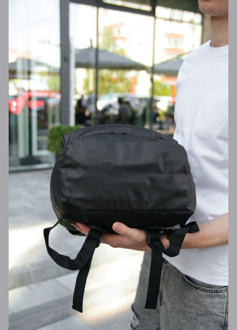 Рюкзак черный с отделкой из кожзама No Brand (328000433)