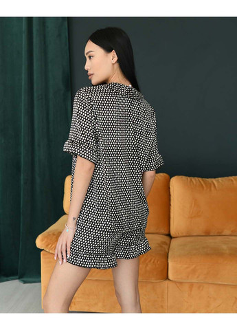 Чорно-біла всесезон піжама Модельєр