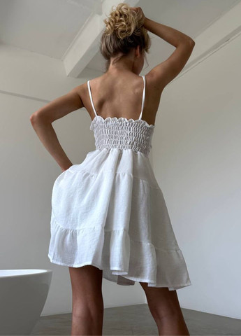 Молочное повседневный платье мини приталенного кроя Tik-Tak однотонное