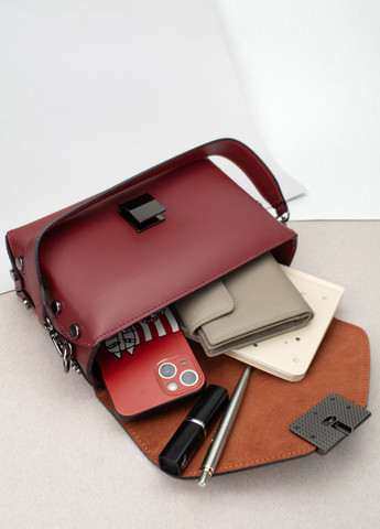 Сумка жіноча шкіряна маленька із заклепками 02727 темно-червона Virginia Conti (300353123)