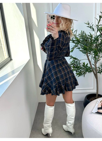 Синее платье фланель люкс качества в клетку на запах с воланами Україна