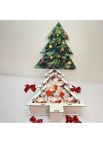 Новогодний подарочный набор Raffaello и Kinder в деревянной коробке в форме ёлки No Brand (371690223)