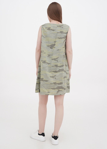 Зеленое кэжуал платье Dylan с камуфляжным принтом