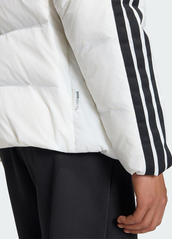 Белая демисезонная пуховик essentials climawarm 3-stripes puffer hooded adidas