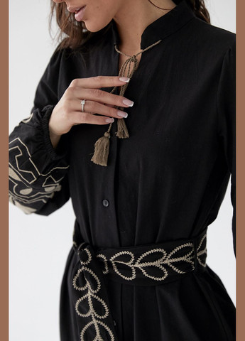 Черный зимний женское вышитое платье евгения черное ESQ 3104