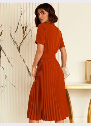 Терракотовое кэжуал терракотовое платье-клёш с юбкой-гофре и поясом Dressa однотонное