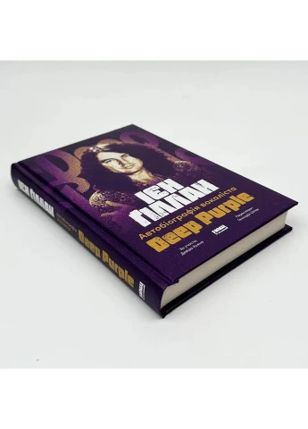 Автобиография вокалиста Deep Purple — Иен Гиллан |, книга на украинском, новая, твердая Наш Формат (362680114)