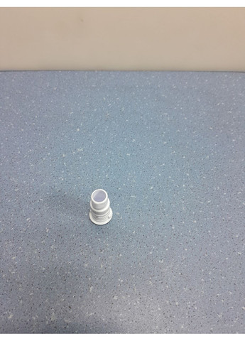 Фиксатор испарителя для холодильника 7422032 LIEBHERR (361863707)