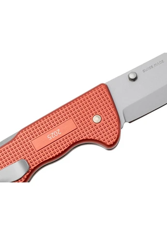 Складной нож Evoke Stone Red 0.9415.L25 Victorinox (332054226)