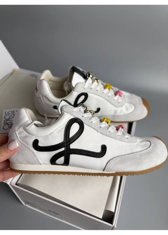 Світло-бежеві кеди кросівки жіночі замшеві лоеве sneakers Sb