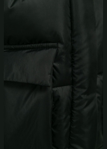 Черная зимняя куртка зимняя с карманами CHICLY