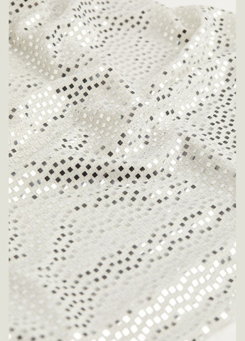 Белое кэжуал платье H&M с геометрическим узором