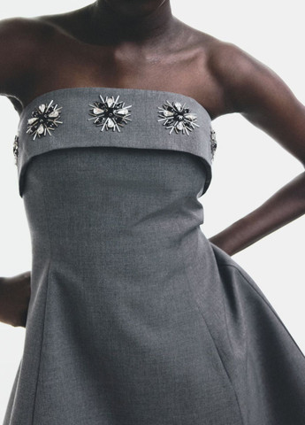 Серое платье H&M однотонное