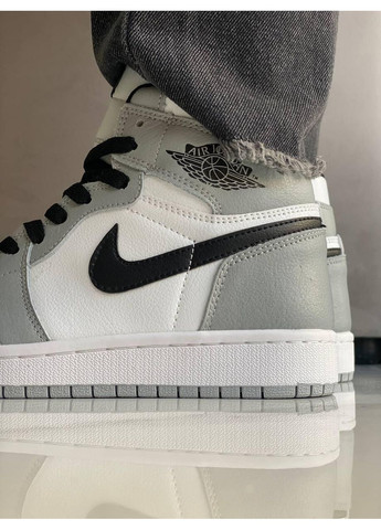 Сірі Осінні кросівки чоловічі nike air jordan 1 retro high grey white black найк аір джордан No Brand