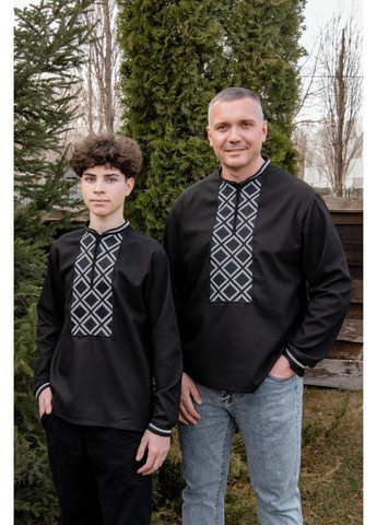 Чёрная мужская вышиванка черная с белой геометрией на планке с пуговицами современная модель из льняной ткани, 5xl лен (301033683)