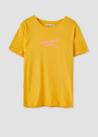 Горчичная футболка,горчичный с принтом, Pull & Bear