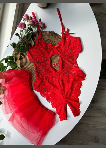 Красный женский боди с открытым доступом с юбкой Simply sexy