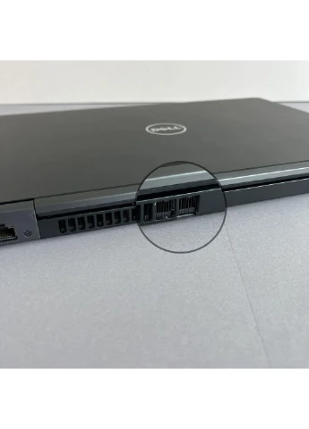Мобільна робоча станція Б-клас Precision 3520 / 15.6" (1920x1080) IPS / Intel Core i7-7700HQ (4 (8) ядра по 2.8 - 3.8 GHz) / 16 Dell (398146727)