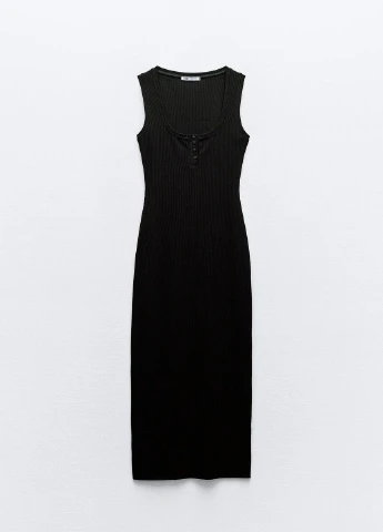 Черное платье Zara однотонное