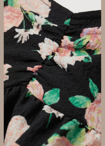 Черное повседневный платье H&M розы