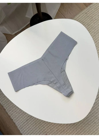 Трусики-стринги жіночі безшовні No-Show Thong Panty сірі M Victoria's Secret (401238241)