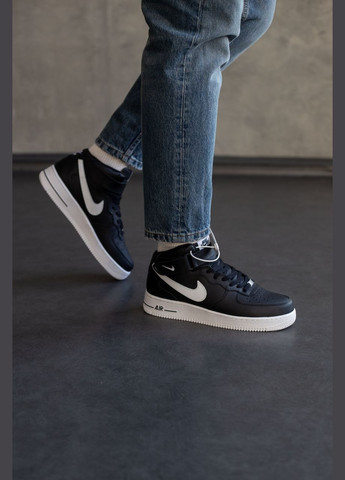 Черные зимние кроссовки зимние мужские nike air force 1 winter high black white fleece| найк аир форс 1 высокие черные белые с флисом No Brand