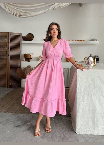 Рожева рожева довга сукня з натуральної тканини з рукавами по лікоть, стильна та зручна, ідеальна для літніх днів. No Brand однотонна