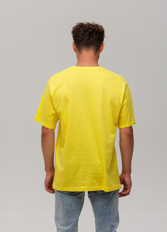 Жовта чоловіча футболка "summer holiday" l жовтий (1218013064731) Наталюкс 12-1801