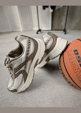 Бежеві Осінні чоловічі літні кросівки бежева сітка з білим No Brand