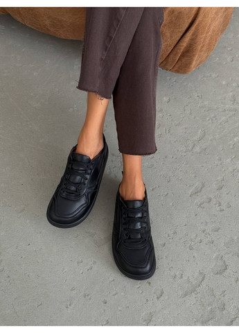 Черные анатомические кожаные кеды Helen