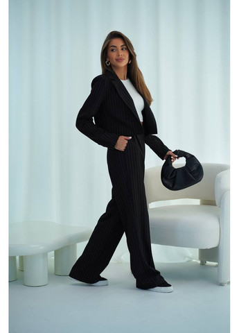 Женский брючный костюм в полоску с укороченным пиджаком MonCher (353689647)
