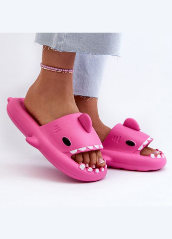 Тапочки, шльопанці Акули. Сланці, крокси Малиновий No Brand (328388400)