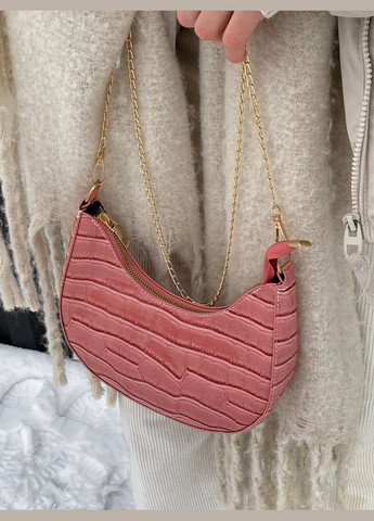 Женская маленькая сумка рептилия багет с золотой цепочкой розовая No Brand (289199488)