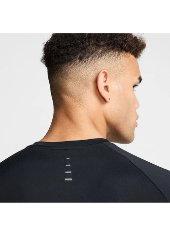 Чорна футболка чоловіча dfadv stride black Nike