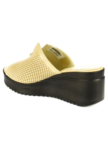 Пудровые летние шлепанцы La Pinta