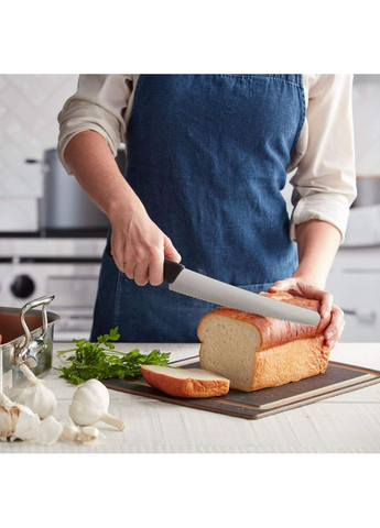 Ніж кондитерський Swiss Classic Bread and Pastry 26 см 6.8633.26B Victorinox (361243140)