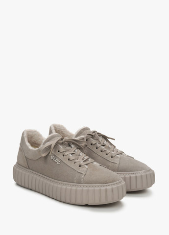 Бежевые кеды низкие, цвет бежевый Estro