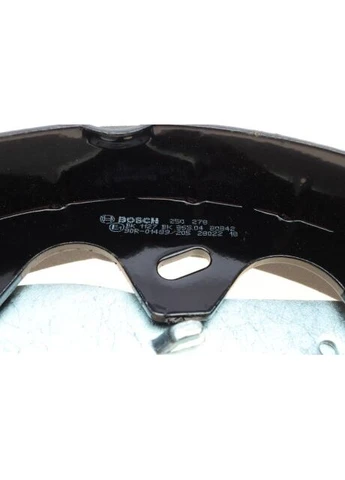 Колодки гальмівні (задні) Nissan Terrano 96-07 (барабанні) 0 986 487 700 UA63 Bosch (339655940)