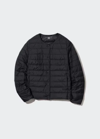 Чорна куртка ultra light (460929) Uniqlo