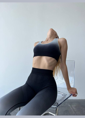 Спортивный костюм (топ и леггинсы) с эффектом пуш-ап и градиентом, черный с серым, размер S Trends (330756833)