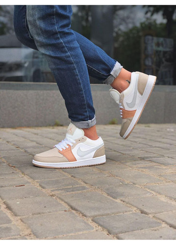 Бежевые демисезонные кроссовки мужские nike air jordan retro 1 low beige white найк аир джордан No Brand