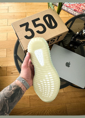 Серые демисезонные кроссовки мужские adidas yeezy boost 350 v2 zebra | адидас йези буст 350 серые No Brand