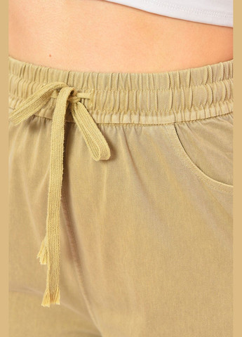 Штаны женские однотонные полубатальные бежевого цвета Let's Shop (322668736)