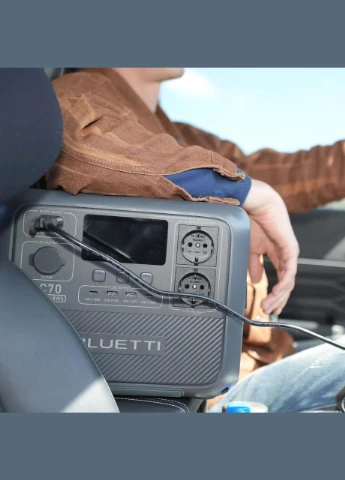 Зарядна станція AC70 768Wh | 1000W Bluetti (393544335)