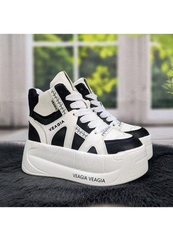 Зимние ботинки женские зимние на платформе Veagia из искусственной кожи