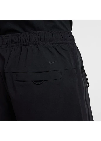 Шорти Tech Woven Black HQ0470-010 Nike (397980084)
