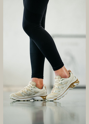 Кроссовки женские Salomon XT-6 Expanse white beige | Саломон ХТ-6 Экспанс белые бежевые No Brand белые демисезоны (315761811)
